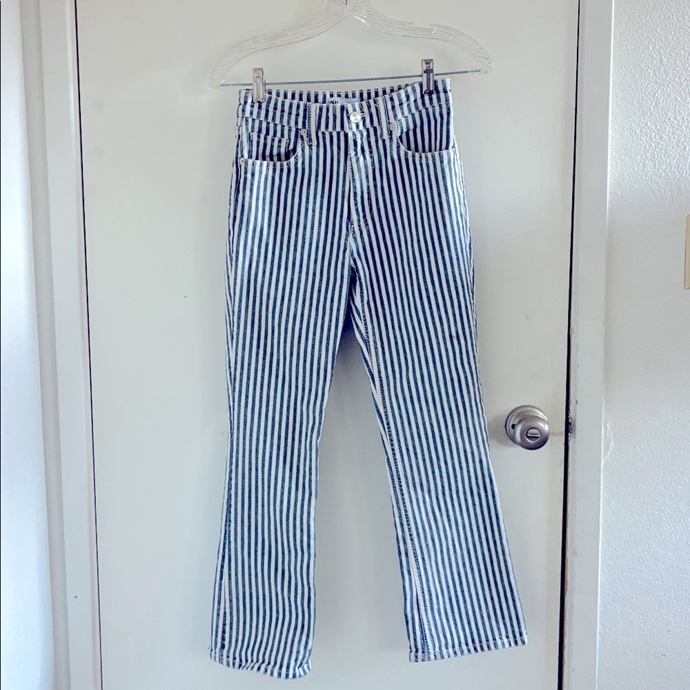 Zara striped flare jeans 💙
